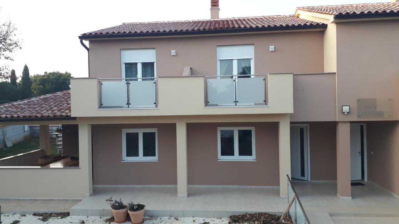 Vila Veronika 2 Πούλα Εξωτερικό φωτογραφία
