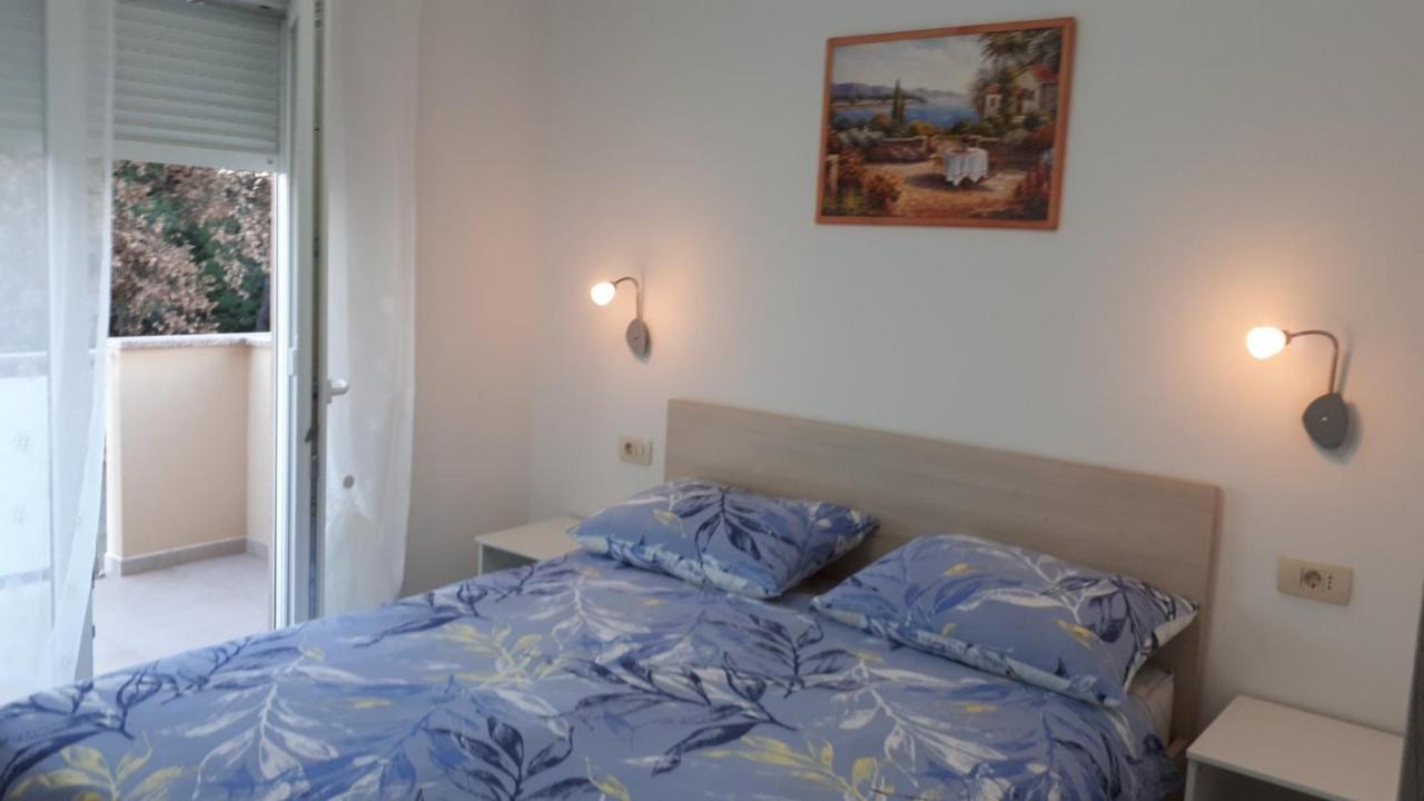 Vila Veronika 2 Πούλα Εξωτερικό φωτογραφία