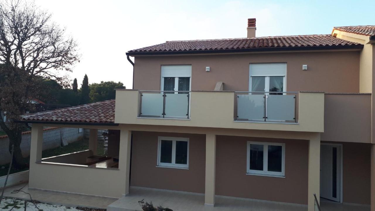 Vila Veronika 2 Πούλα Εξωτερικό φωτογραφία