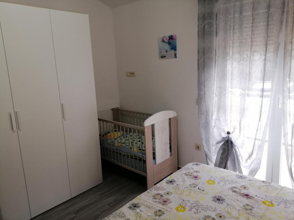 Vila Veronika 2 Πούλα Εξωτερικό φωτογραφία