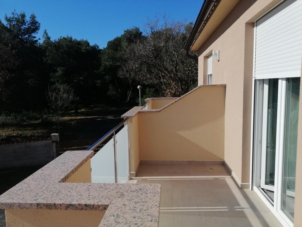 Vila Veronika 2 Πούλα Εξωτερικό φωτογραφία