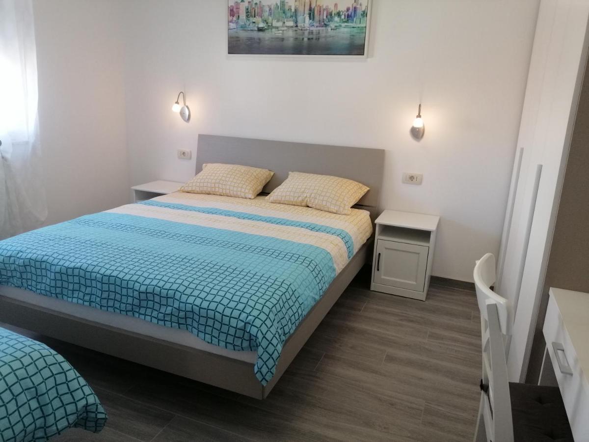 Vila Veronika 2 Πούλα Εξωτερικό φωτογραφία