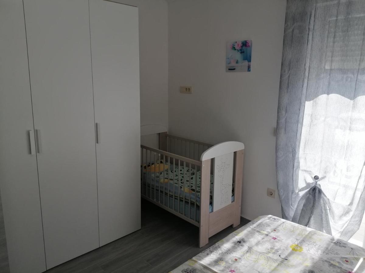 Vila Veronika 2 Πούλα Εξωτερικό φωτογραφία