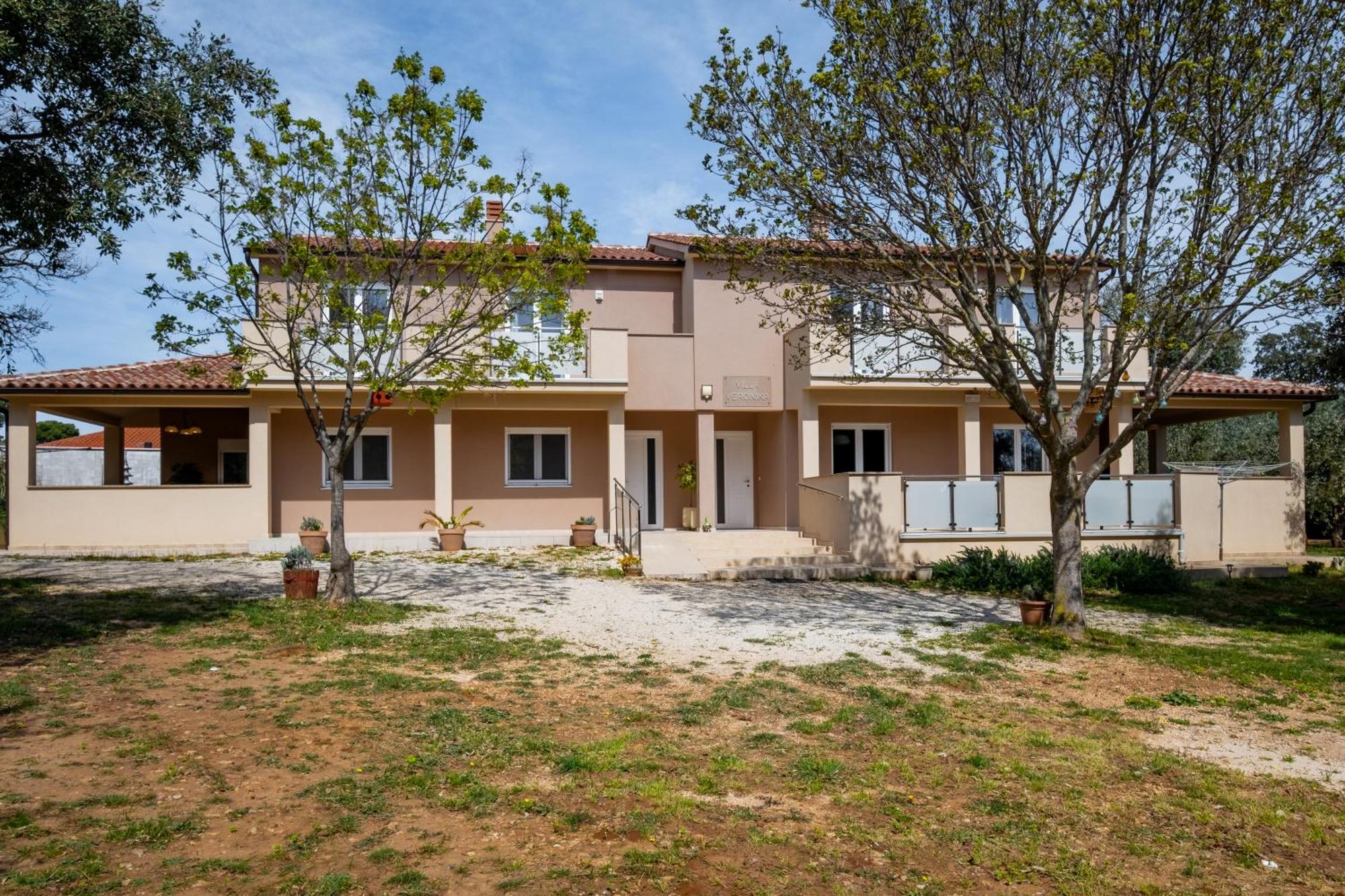 Vila Veronika 2 Πούλα Εξωτερικό φωτογραφία